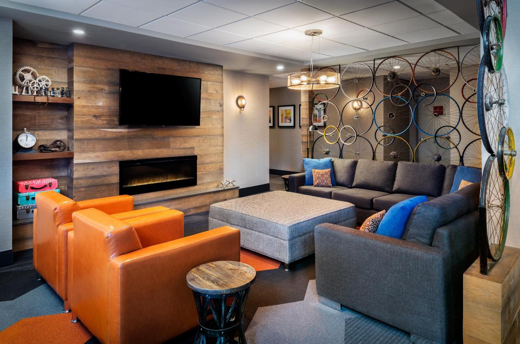Four Points By Sheraton Barrie Exteriér fotografie